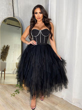 Strassbesetztes Midi-Ballkleid aus Tüll